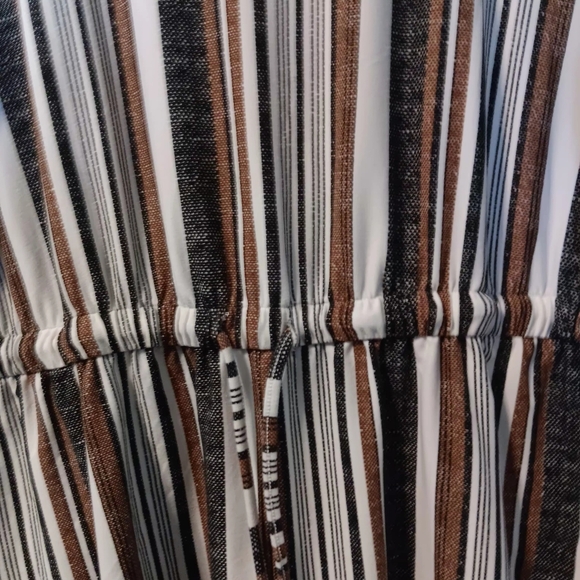 Striped Scoop Neck Romper in White, Brown & Black - Picture 10 of 12